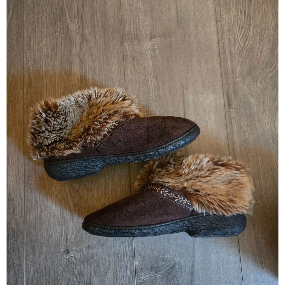 Totes-isotoner Women's Brown and Grey Slippers